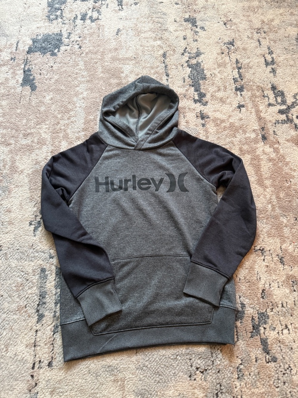 Hurley Boys size 8 Two-Tone Gray and Black Hooded Pullover